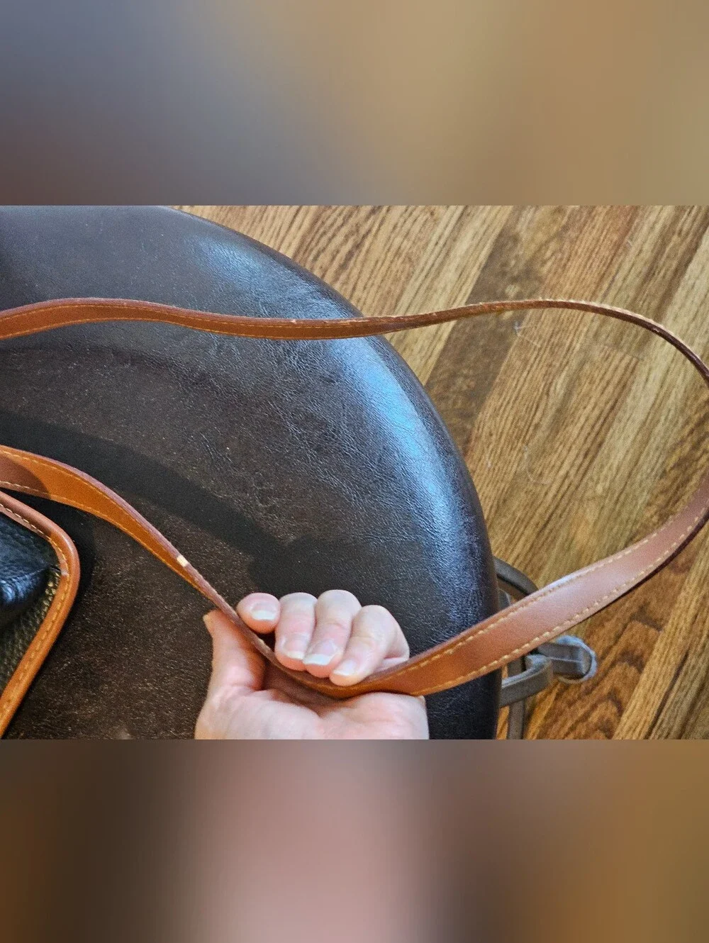 Dooney & Bourke All-Weather Leather Vintage Large Surrey Bag (Style R95)